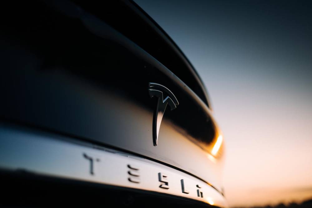 Permis en tesla à Épouville